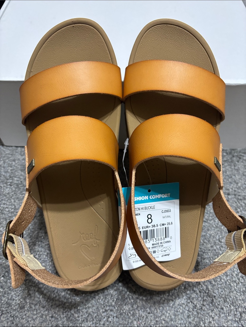 Women’s Reef Horizon Hi Buckle Double-Strap Comfort Sandals in Tan